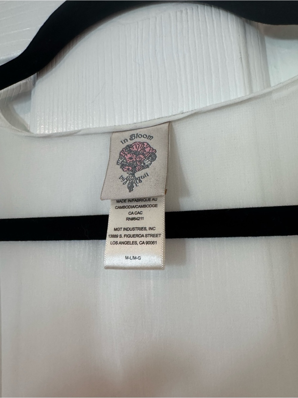 Sheer White Chiffon Tie-Front Robe by Dreamgirl - Picture 2 of 5